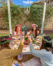 Load image into Gallery viewer, High Tea Picnic for 4