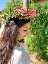Load image into Gallery viewer, Woman wearing flower crown with pink flowers outdoors