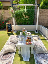 Load image into Gallery viewer, High Tea Picnic for 4