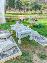 Load image into Gallery viewer, High Tea Picnic for 4