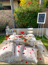 Load image into Gallery viewer, Half Dozen of Roses and Rose Petal Setup
